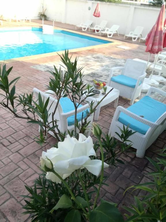 Alba Family Club Hotel Primorsko Exterior foto
